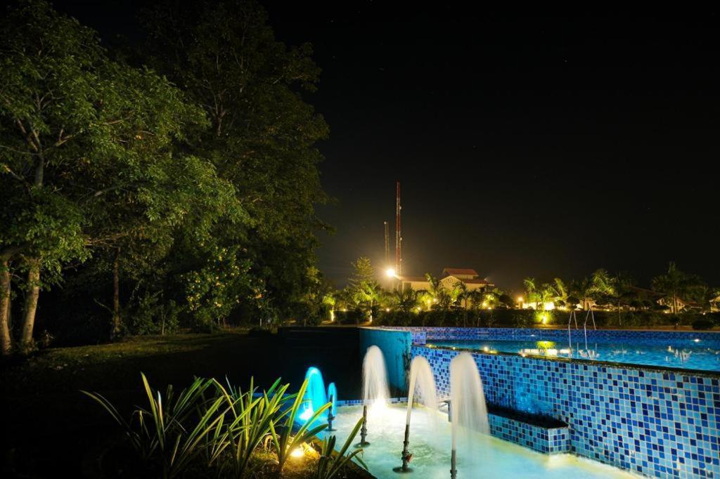 5 Senses Corbett Richness Luxuries Resort ! Destination Wedding & Corporate Events รามนาการ์ ภายนอก รูปภาพ