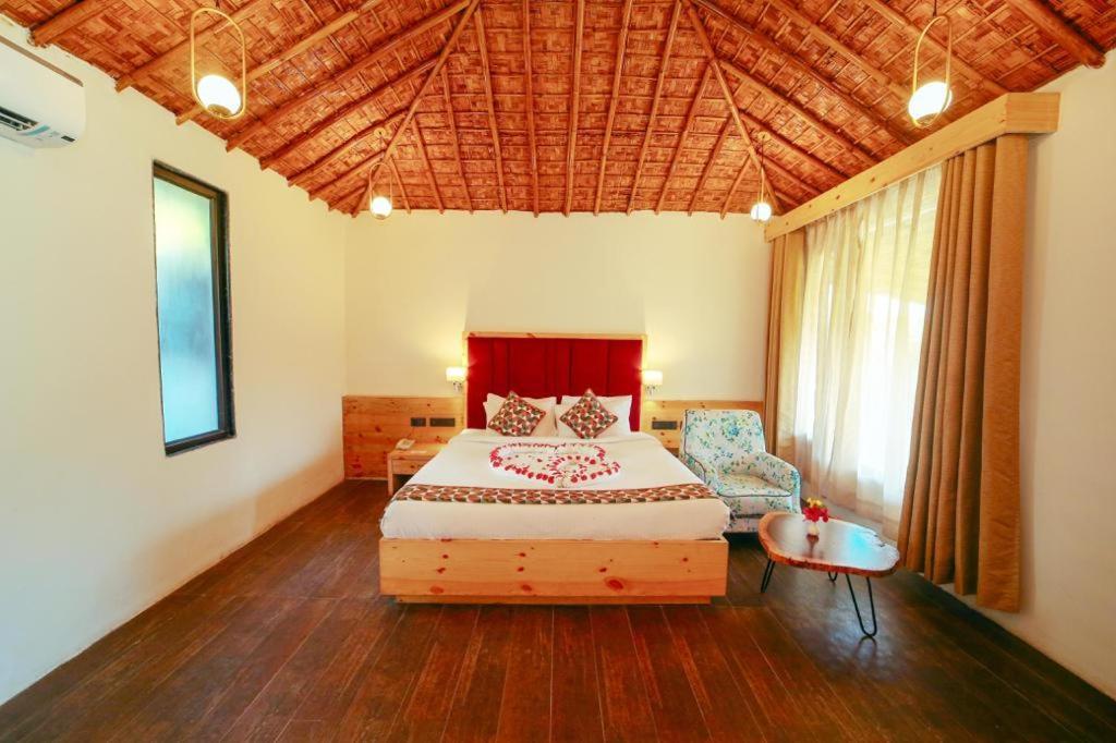5 Senses Corbett Richness Luxuries Resort ! Destination Wedding & Corporate Events รามนาการ์ ภายนอก รูปภาพ